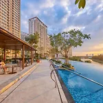 Stayx Condotel